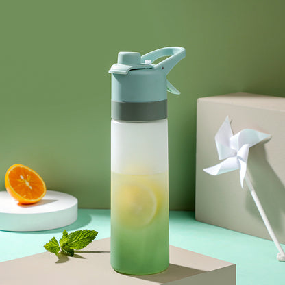 Spray Plastic Water Bottle with Large Capacity