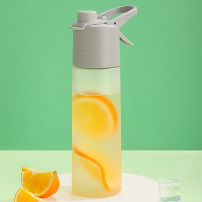 Spray Plastic Water Bottle with Large Capacity