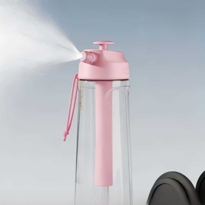 Spray Plastic Water Bottle with Large Capacity